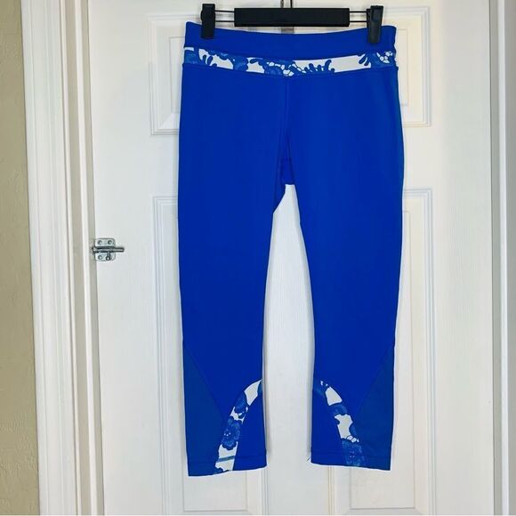 Lululemon Run: Inspire Crop II Beaming Blue/Laceoflage Polar Cream Beaming Blue - Picture 2 of 9